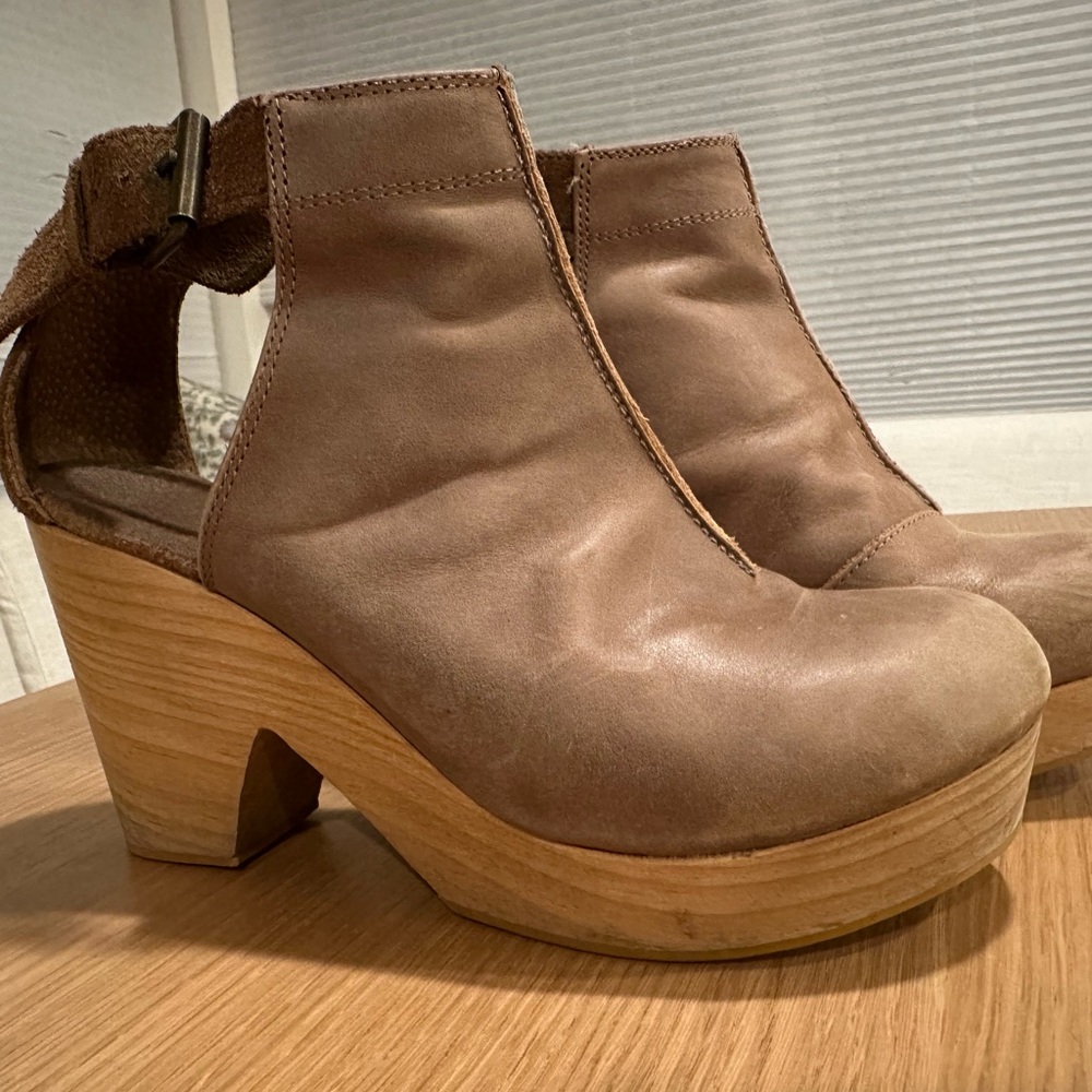 Free People Brown Leather Mules